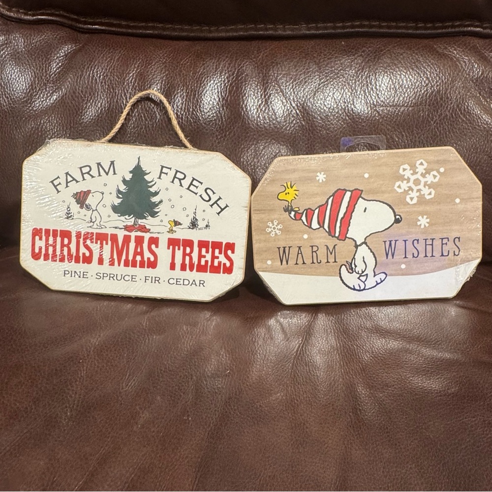 Peanuts Snoopy Wooden Christmas Sign Decor Set